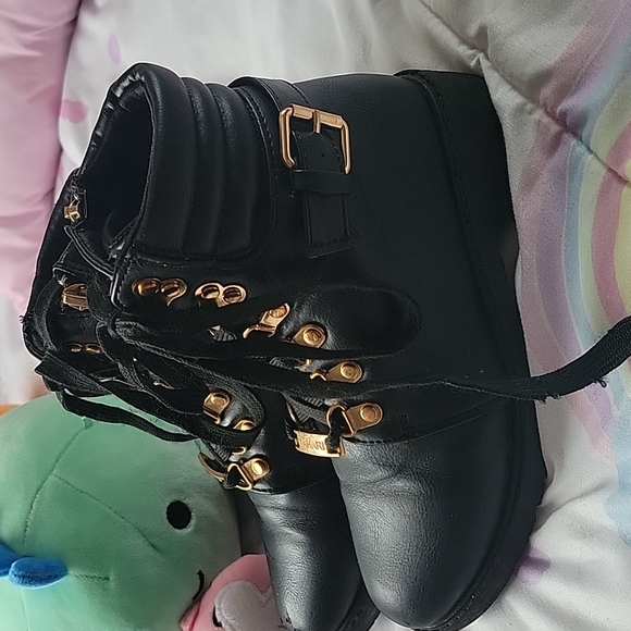 Black Tahari boots, GUC🎉🖤🎊 - Picture 11 of 14